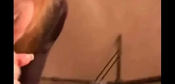  Girlfriend Giving Her Best Sloppy Blowjob and A Cumshot